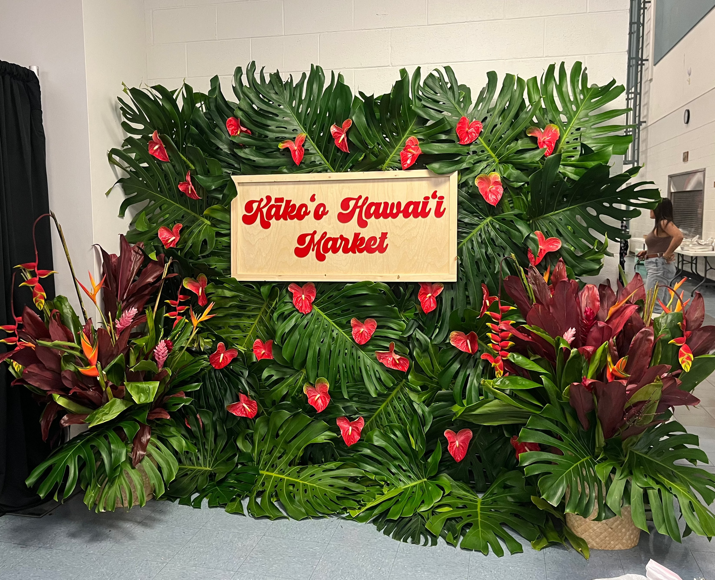 Custom Floral Lei Backdrops